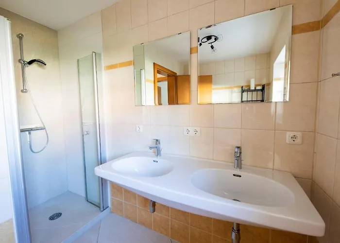 Pacher Κατάλυμα σε φάρμα